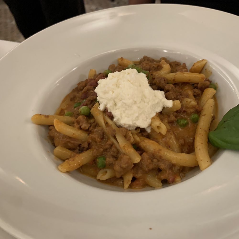 Dodici - Beautiful dish of bolognese pasta. - Italian Near Me - Rockville Centre, New York Dodici - Beautiful dish of bolognese pasta. - Italian Near Me - Rockville Centre, New York