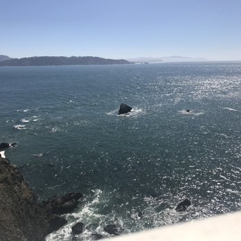 Point Bonita Lighthouse - Views - Landmarks & Historical Buildings Near Me - Sausalito, California Point Bonita Lighthouse - Views - Landmarks & Historical Buildings Near Me - Sausalito, California