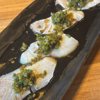 Blowfish Sushi & Ramen - Hamachi Jalapeño - Sushi Bars Near Me - Northfield, Illinois