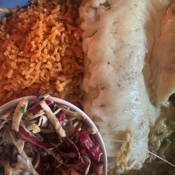 Verdes El Ranchero - Chicken enchilada with green sauce. - Mexican Near Me - La Jolla, California Verdes El Ranchero - Chicken enchilada with green sauce. - Mexican Near Me - La Jolla, California