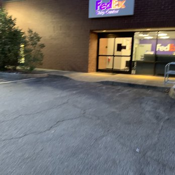 FedEx Ship Center - Shipping Centers Near Me - Virginia Beach, Virginia FedEx Ship Center - Shipping Centers Near Me - Virginia Beach, Virginia