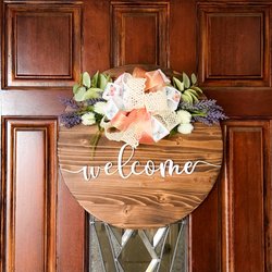 AXISB Customs - Welcome Sign w/ Changeable Magnetic Bows