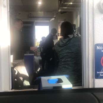 Dutch Bros Coffee - Coffee & Tea Near Me - Newport, Oregon
