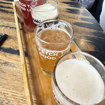 White Dog Brewing - Beer flight - Breweries Near Me - Boise, Idaho White Dog Brewing - Beer flight - Breweries Near Me - Boise, Idaho