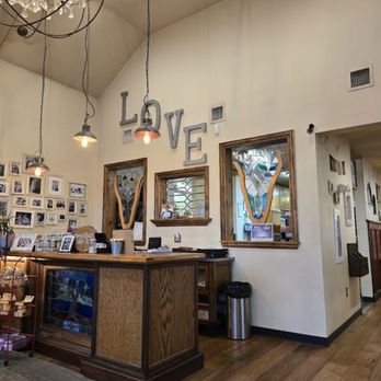 Oak Table Cafe - The hostess stand as you walk into the reception area - New American Near Me - Silverdale, Washington Oak Table Cafe - The hostess stand as you walk into the reception area - New American Near Me - Silverdale, Washington