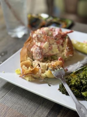 Golden Rule Seafood by null