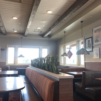 Dion's - Inside - Pizza Near Me - Las Cruces, New Mexico