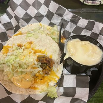 Pig In A Poke - Bucket taco. Pulled pork taco. Mac n cheese. - American Near Me - Hindman, Kentucky Pig In A Poke - Bucket taco. Pulled pork taco. Mac n cheese. - American Near Me - Hindman, Kentucky