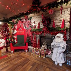 The Christmas Shoppe