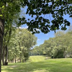 Knollwood Country Club