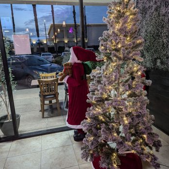 Dvine Mediterranean Experience - Long Beach - Tis the season - Mediterranean Near Me - Long Beach, California Dvine Mediterranean Experience - Long Beach - Tis the season - Mediterranean Near Me - Long Beach, California