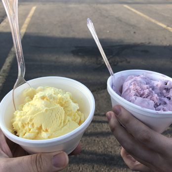 The Scoop - Lemon custard and huckleberry ice cream. - Ice Cream & Frozen Yogurt Near Me - West Jordan, Utah The Scoop - Lemon custard and huckleberry ice cream. - Ice Cream & Frozen Yogurt Near Me - West Jordan, Utah