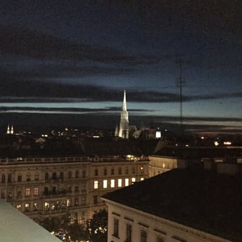 Atmosphere Rooftop Bar - Lounges Near Me - Vienna, 9