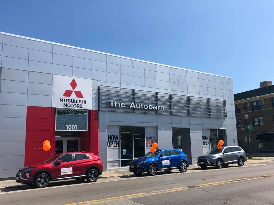THE AUTOBARN MITSUBISHI EVANSTON Updated August 2024 1001 Chicago Ave, Evanston, Illinois
