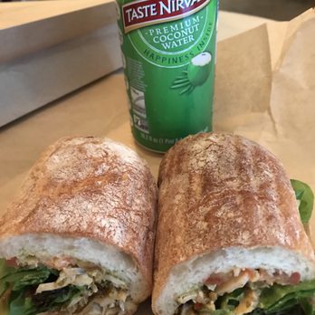 The Picnic Basket - Chimi Chicken - Cafes Near Me - New York, New York