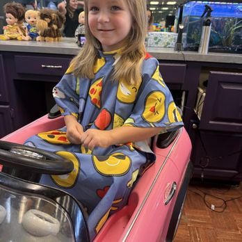 Cute Cuts - Hair Salons Near Me - Smyrna, Tennessee Cute Cuts - Hair Salons Near Me - Smyrna, Tennessee