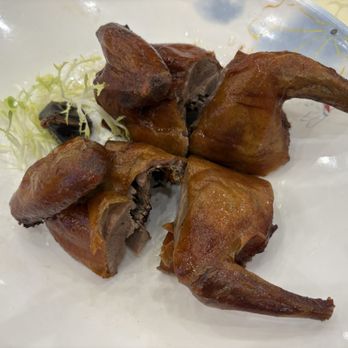 HL Peninsula - Crispy roasted squab-This is my mom's favorite dish... this is not pleasing to my eyes, so I didn't eat it tonight - Dim Sum Near Me - Castro Valley, California HL Peninsula - Crispy roasted squab-This is my mom's favorite dish... this is not pleasing to my eyes, so I didn't eat it tonight - Dim Sum Near Me - Castro Valley, California