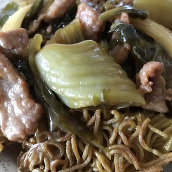 Hong Nien Chinese Restaurant - Cake noodles with mustard cabbage and tender pork - Seafood Near Me - Honolulu, Hawaii Hong Nien Chinese Restaurant - Cake noodles with mustard cabbage and tender pork - Seafood Near Me - Honolulu, Hawaii