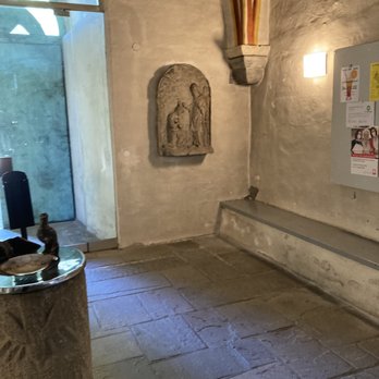 St. Lucius - Churches Near Me - Essen, NW