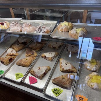 Pastries & Pizza - Cinnamon rolls. Turnovers. - Pizza Near Me - Bandon, Oregon Pastries & Pizza - Cinnamon rolls. Turnovers. - Pizza Near Me - Bandon, Oregon