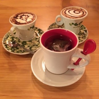 El Bistró del Teatro - Two cappuccinos and a green tea with mint. The tea bag was big, and temperature was just right. Waitress spoke a little English. - Breakfast & Brunch Near Me - Madrid, M
