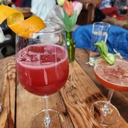 Gin cocktails Gin cocktails