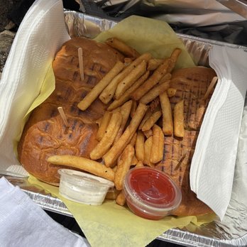 Uncle Af's - Paninis and Fries - Sandwiches Near Me - Agoura Hills, California Uncle Af's - Paninis and Fries - Sandwiches Near Me - Agoura Hills, California