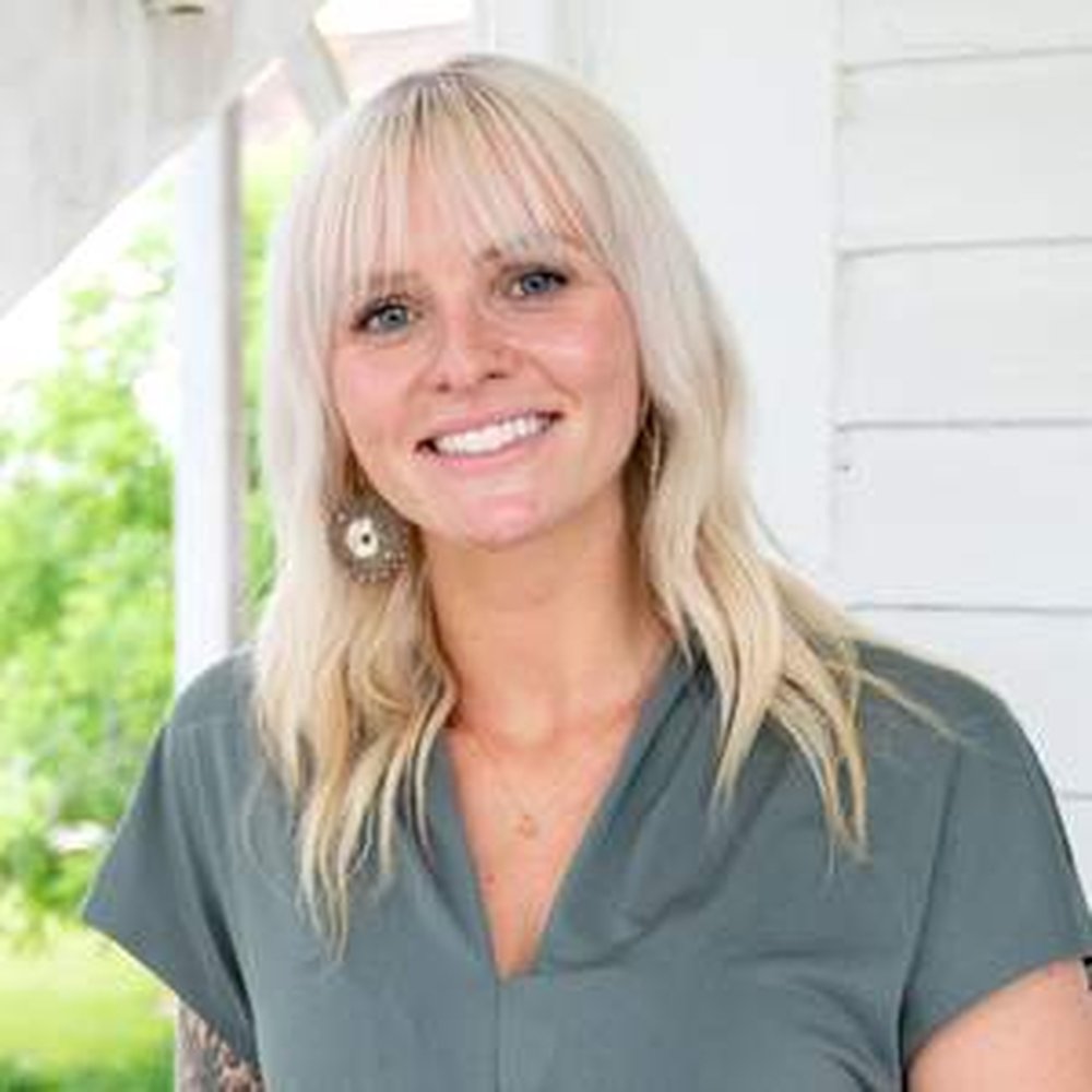 Lisa Montemayor's Instagram, Twitter & Facebook on IDCrawl