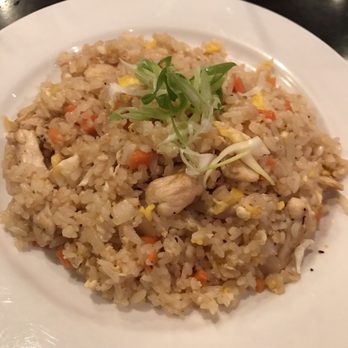 Sumo San - Garlic fried rice w/ chicken. - Japanese Near Me - Richmond, Virginia