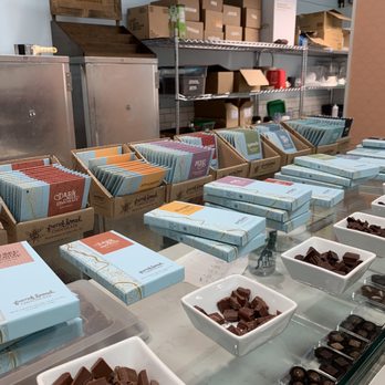 French Broad Chocolate Factory - Chocolate bars and taste testers - Chocolatiers & Shops Near Me - Asheville, North Carolina French Broad Chocolate Factory - Chocolate bars and taste testers - Chocolatiers & Shops Near Me - Asheville, North Carolina