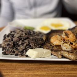 Guatemala Centro America Restaurant - Steak and shrimp with eggs and rice and beans