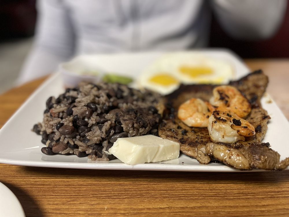 GUATEMALA CENTRO AMERICA RESTAURANT Updated October 2024 56 Photos