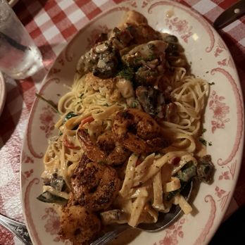 Kenny's Italian Kitchen - Chicken Scaloppini and blackened shrimp - Italian Near Me - Dallas, Texas Kenny's Italian Kitchen - Chicken Scaloppini and blackened shrimp - Italian Near Me - Dallas, Texas