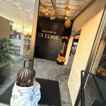 Di Edge Waterfront Bar and Kitchen - Entrance of Grand Opening - Pizza Near Me - Freeport, New York