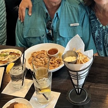 Summit Grill - Steak "Street" Tacos $7.95, Blackened Mahi Tacos $8.95, Fried Calamari $8.95, Fries w/Truffle Aioli $5.95, Pot Roast Sliders $6.95 - American Near Me - Gladstone, Missouri Summit Grill - Steak "Street" Tacos $7.95, Blackened Mahi Tacos $8.95, Fried Calamari $8.95, Fries w/Truffle Aioli $5.95, Pot Roast Sliders $6.95 - American Near Me - Gladstone, Missouri