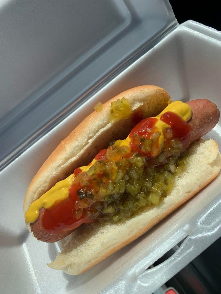 Small Time Hot Dogs Logo