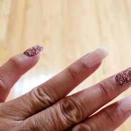 My old set when it was first done, but it grew out, and the nails and colors were intact.