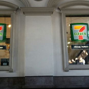 7-Eleven - Located at Helsingor train station in Denmark. - Helsingør, 84