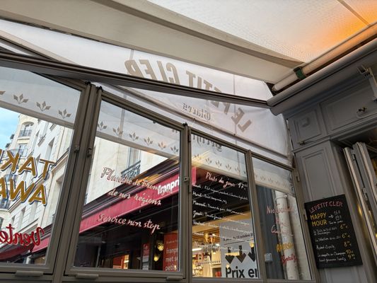 Le Petit Cler by null