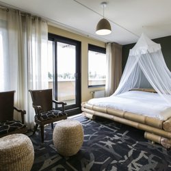 Hotel Emmen - Theme room