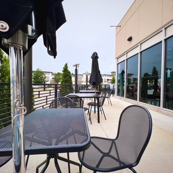 CAVA - Outdoor seating - Mediterranean Near Me - Tulsa, Oklahoma