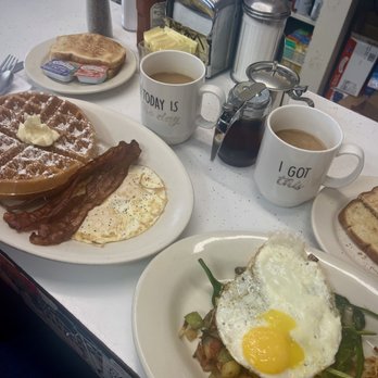 Eddie's Cafe - Waffle - Breakfast & Brunch Near Me - San Francisco, California Eddie's Cafe - Waffle - Breakfast & Brunch Near Me - San Francisco, California