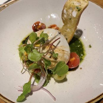 The Bancroft - Maplebrook Burrata + Persimmons with fennel pollen, red sorrel - New American Near Me - Burlington, Massachusetts