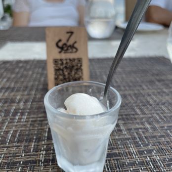 7 Seas - Amuse bouche to cleanse the palette it was melon sorbet - Seafood Near Me - San José del Cabo, BCS 7 Seas - Amuse bouche to cleanse the palette it was melon sorbet - Seafood Near Me - San José del Cabo, BCS