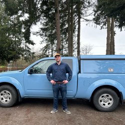 Harbor Pest Control - Hunter with his service vehicle.