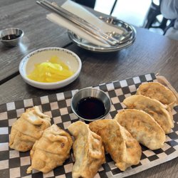 Fried dumpling
