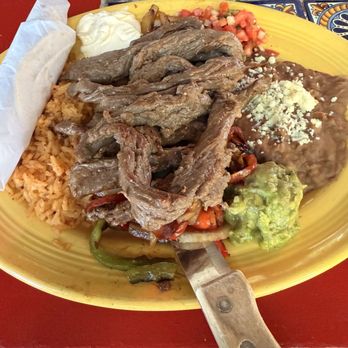 Pepitos - Carnitas Fajitas - Mexican Near Me - Riverside, California