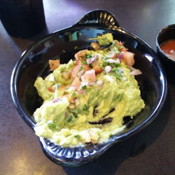 Taqueria Chilangos - Really good guacamole with onions and jalepeño bits - Mexican Near Me - Kenner, Louisiana Taqueria Chilangos - Really good guacamole with onions and jalepeño bits - Mexican Near Me - Kenner, Louisiana