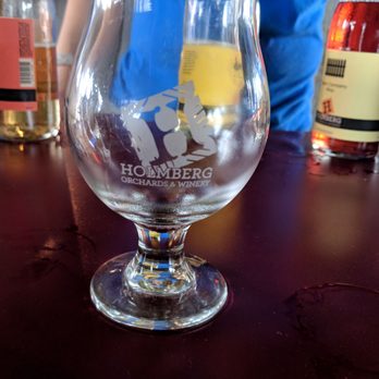 Holmberg Orchards - Wine tasting. And they rinse glass for you after - Fruits & Veggies Near Me - Gales Ferry, Connecticut Holmberg Orchards - Wine tasting. And they rinse glass for you after - Fruits & Veggies Near Me - Gales Ferry, Connecticut