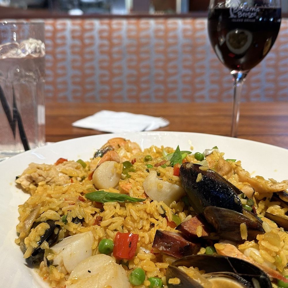 Bahama Breeze - Seafood Paella - Caribbean Near Me - Duluth, Georgia